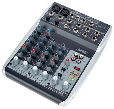Behringer XENYX Q802 USB.webp